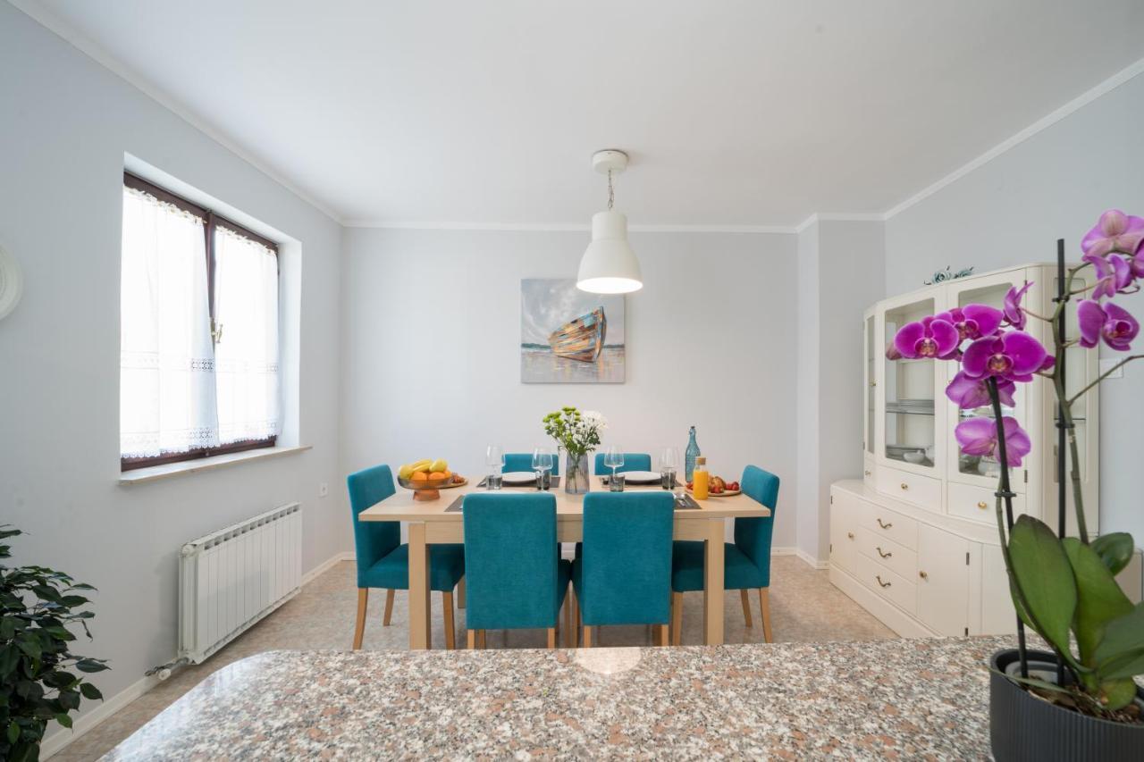 Apartment Bella أوماغ المظهر الخارجي الصورة